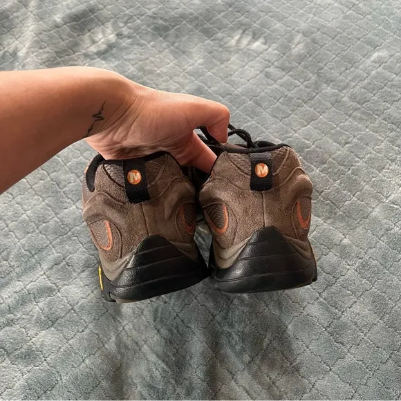 Merrell Brown and Orange Athletic Shoes with Durable Leather and Secure Lacing