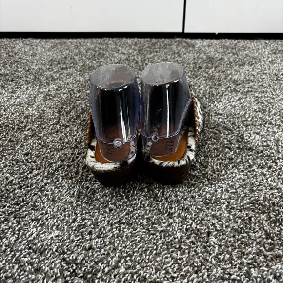 Myra HEELY WESTERN HAND-TOOLED MULES Size 7 Black and White NEW IN BAG