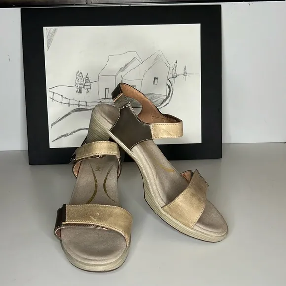 Naot Intact Dress Sandals Women’s Size 6.5