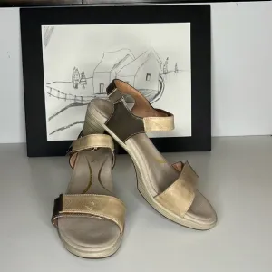 Naot Intact Dress Sandals Women’s Size 6.5