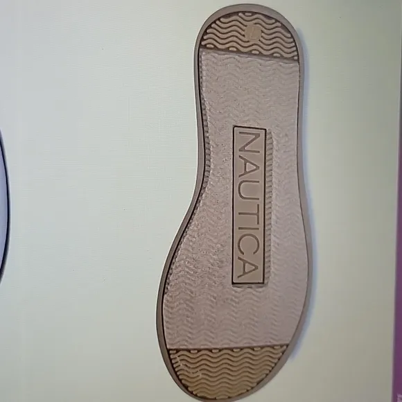 Nautica Akeley brown smooth kids slip on casual athletic sneaker toddler 10 NEW…