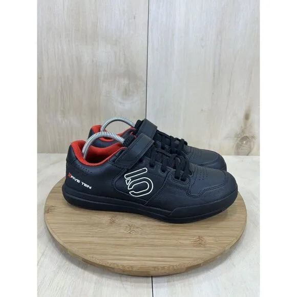 NEW Adidas Five Ten Hellcat Black Red Mountain Bike Shoes Mens Size 8