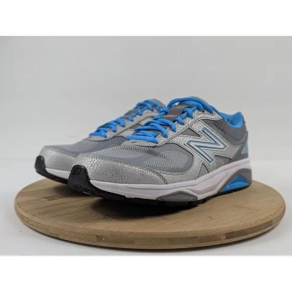 New Balance 1540v3 Womans Size 9 Wide D Silver Blue Running Shoes Sneakers‎