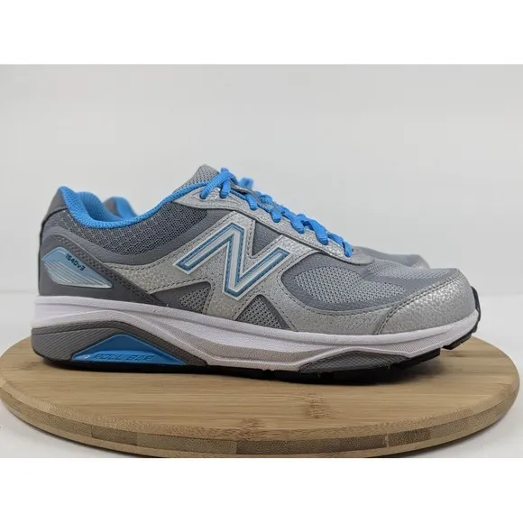 New Balance 1540v3 Womans Size 9 Wide D Silver Blue Running Shoes Sneakers‎