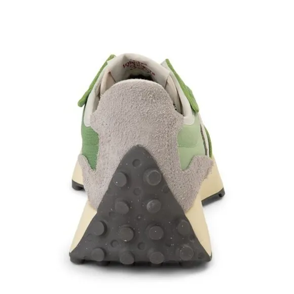 New Balance 327 Men's Running Shoes – Chive/Avocado – Size 10 – New with Box