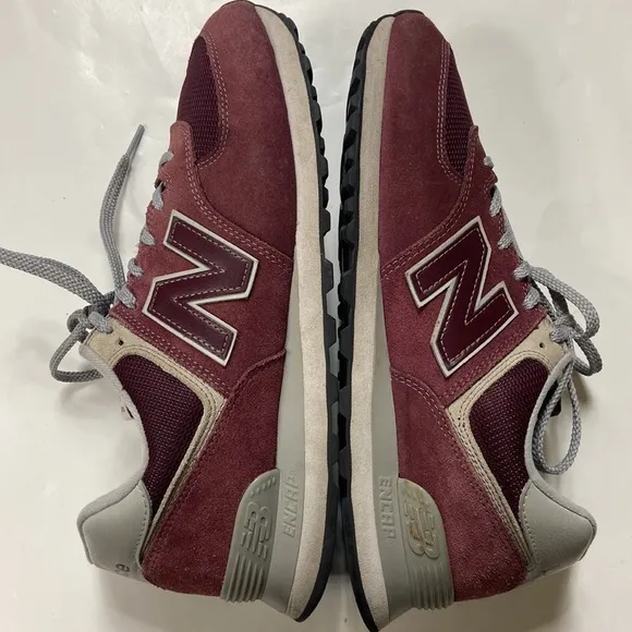 New Balance 574 Classic Suede Unisex Shoes Size 10 Burgundy
