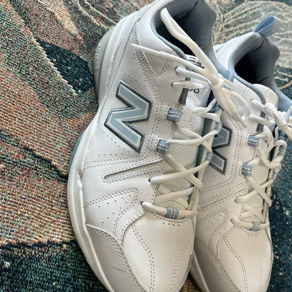 New Balance 608 White   Blue Sneakers Classic Low-Top Design Shoes SZ 9.5 Unworn