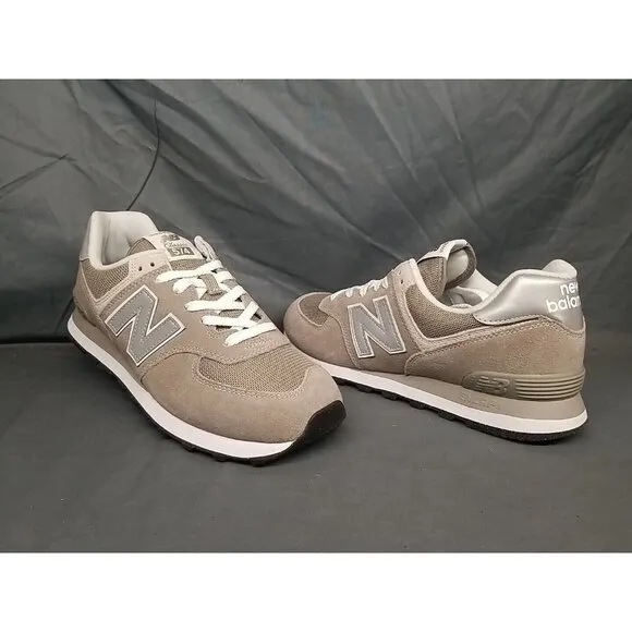 New Balance Boys 574 Athletic Sneakers GC574EVG Grey White Size 6.5 NEW IN BOX!