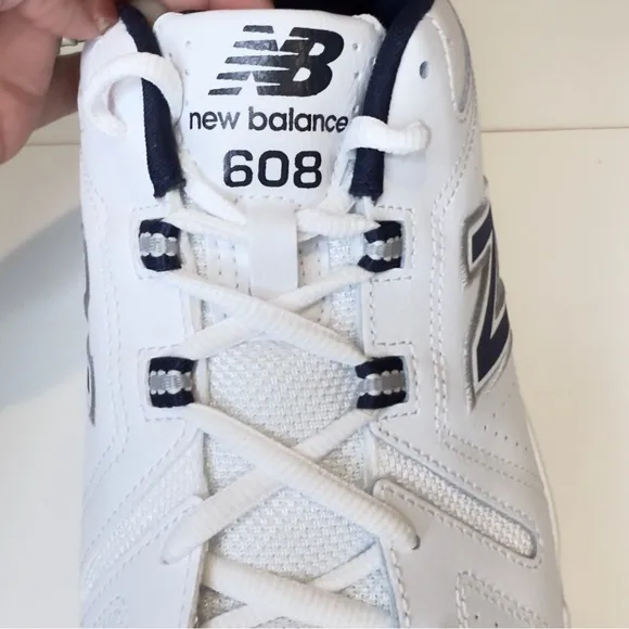 New Balance‎ White and Blue Athletic Shoes with Textured Upper