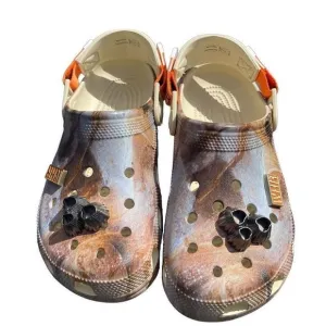 NEW CROCS Collaboration Western Hydrodynamic Research X — SZ Men’s 7 / Women’s 9