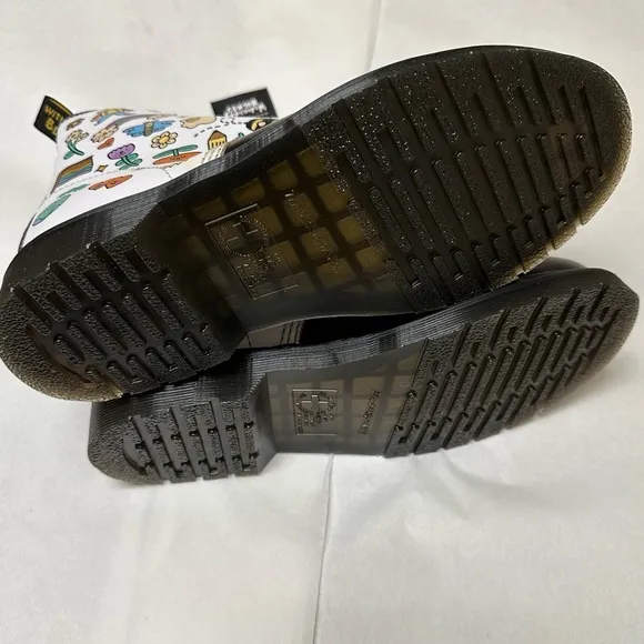 NEW Dr. Martens 1460 WEDNESDAY HOLMES FOR PRIDE LEATHER BOOTS