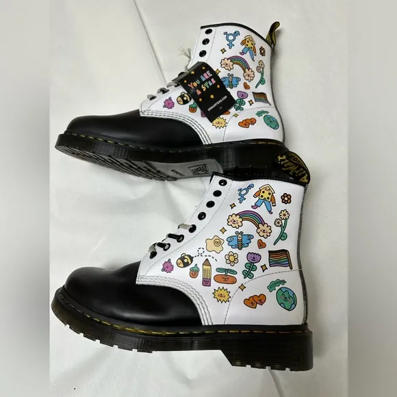 NEW Dr. Martens 1460 WEDNESDAY HOLMES FOR PRIDE LEATHER BOOTS