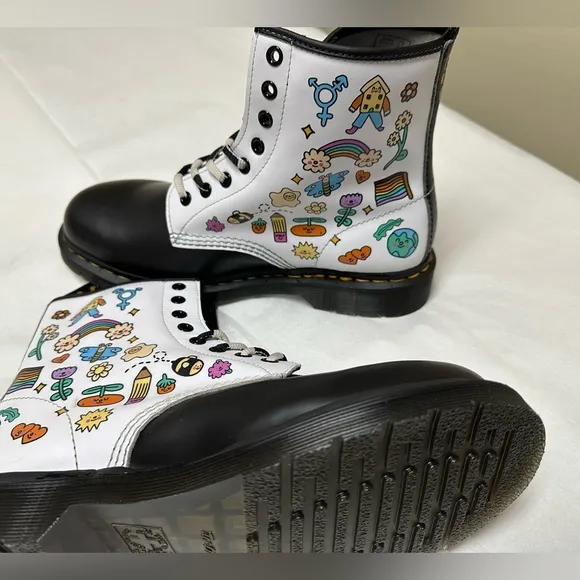 NEW Dr. Martens 1460 WEDNESDAY HOLMES FOR PRIDE LEATHER BOOTS