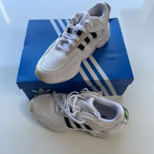 New In Box From StockX Adidas Magmur Runner 'Footwear White' EE5139 Women Sz 7.5