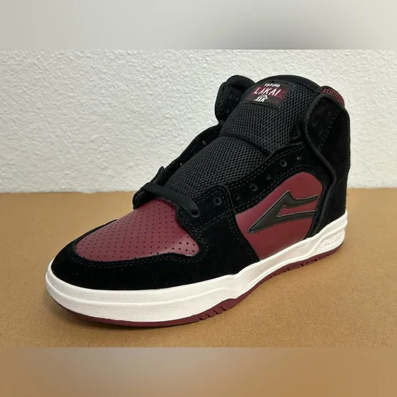 NEW! Lakai Skateboard Shoes Sneakers Telford Black/Burgundy Suede Size 5 Youth