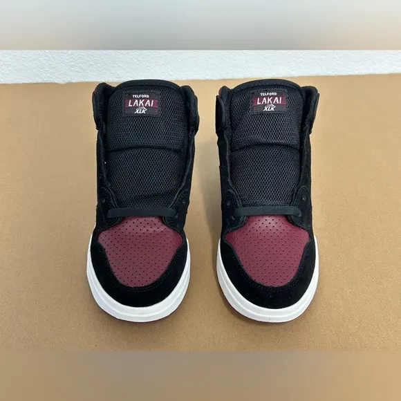 NEW! Lakai Skateboard Shoes Sneakers Telford Black/Burgundy Suede Size 5 Youth