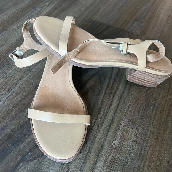 NEW Madewell The Louise Sandal in Leather