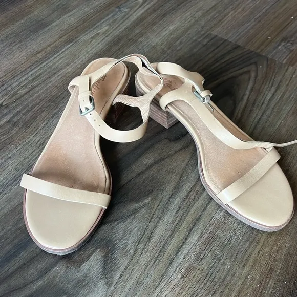 NEW Madewell The Louise Sandal in Leather