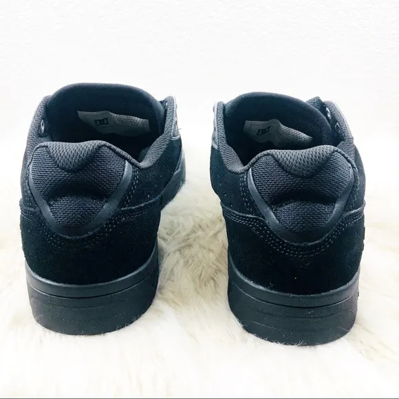 NEW Men’s Dc Maswell Black Skate Shoes Size 7 US!