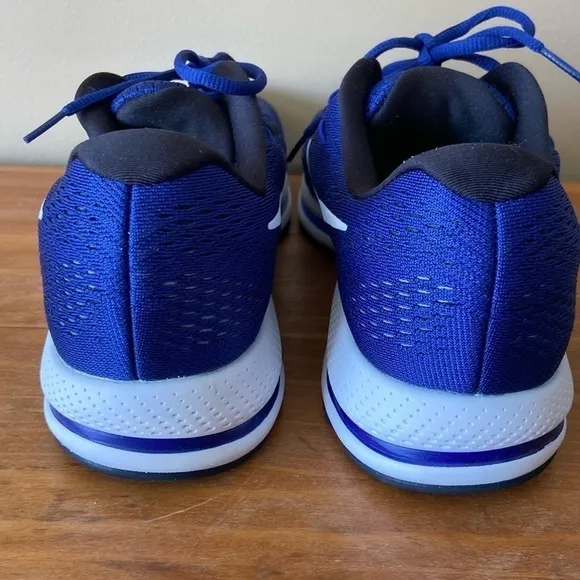 NEW! Men’s NIKE Zoom Vomero 12 Running Shoes - Size 13