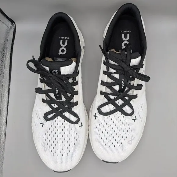 NEW MODEL - ONCLOUD X4 - MEN'S ATHLETIC SHOES AUTHENTIC  SZ 9.5
