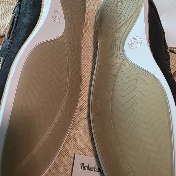 NEW PAIR OF TIMBERLAND CLASSIC  BOAT SHOES SIZE 10 1/2 M