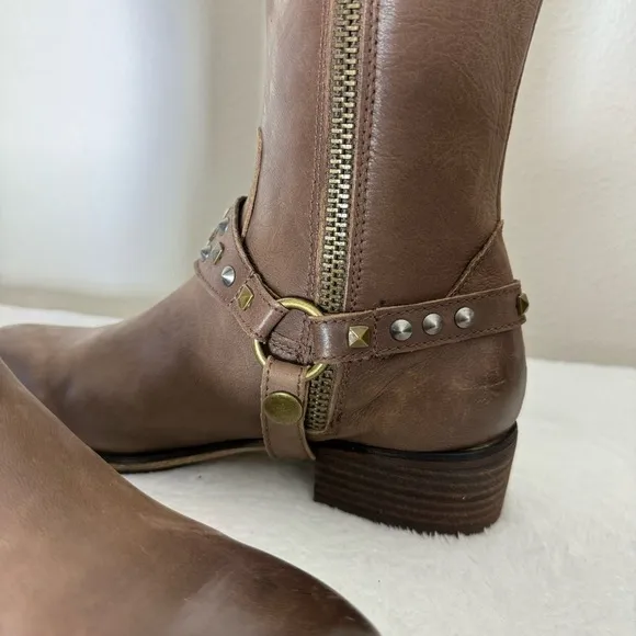New! Retail $120 BP. Knee High Brown Leather Boots with Studded Design Size 6.5M