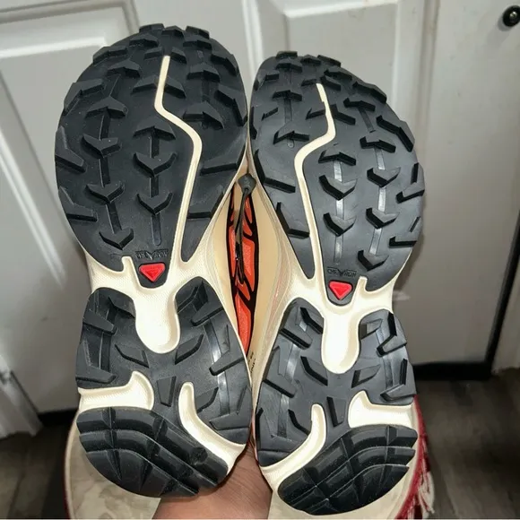 new Salomon XT-6 Unisex Living Coral/Black Cemen Running Shoes W-9.5/ M-8.5