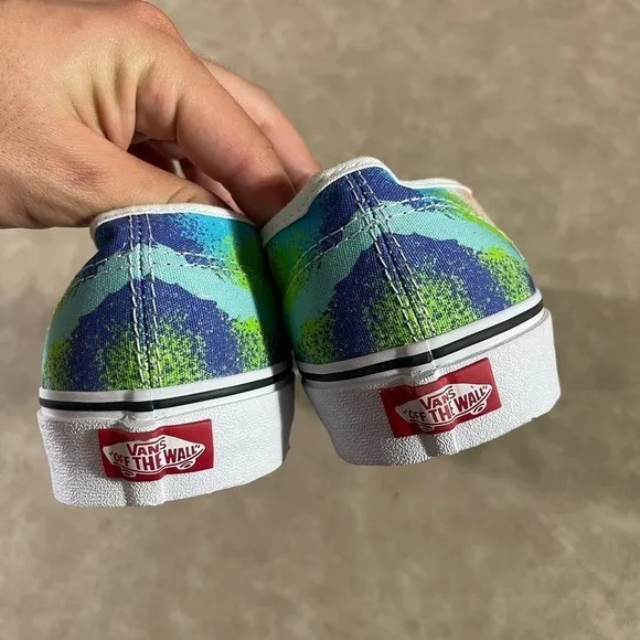 New Vans Authentic Retro Mart Men's Size 11.0 Skateboard Tennis Shoes