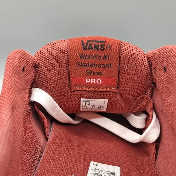 New Vans Ave Pro Port Royale Rosewood Red Black Men's Size 8 Skateboarding