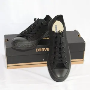 NIB Converse Chuck Taylor Unisex Classic Black Low Top Shoes Womens 9.5 Mens 7.5