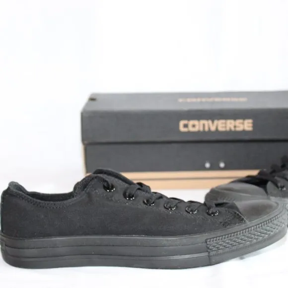 NIB Converse Chuck Taylor Unisex Classic Black Low Top Shoes Womens 9.5 Mens 7.5
