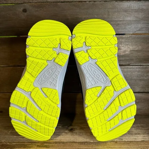NIB New Big Kids‎ Keen Motozoa Gray Outdoor Water Hiking Shoes Sandals Size 3 Y