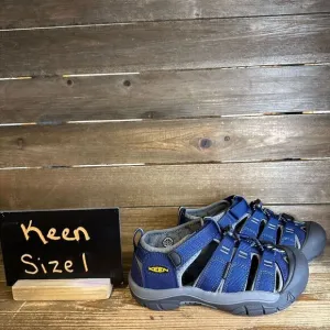 NIB New Big Kids Keen Newport H2 Blue Strappy Outdoor Shoes Sandals Size 1 Y