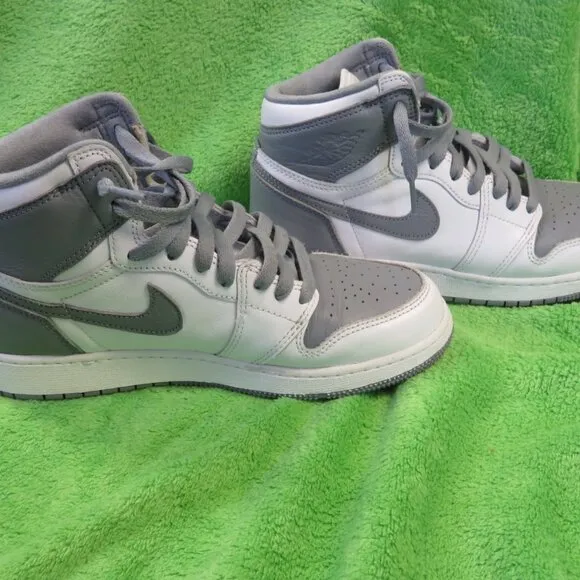 NIKE Air Jordan 1 Retro High 7Y