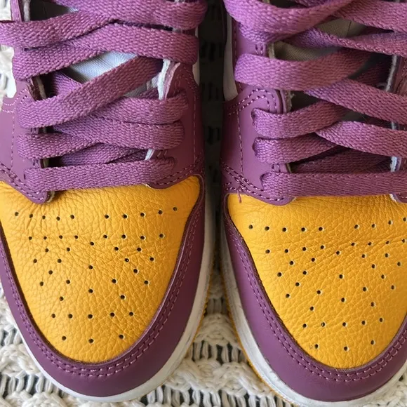 NIKE AIR JORDAN 1 Retro High OG Brotherhood Purple and Yellow Sneakers | 4.5Y
