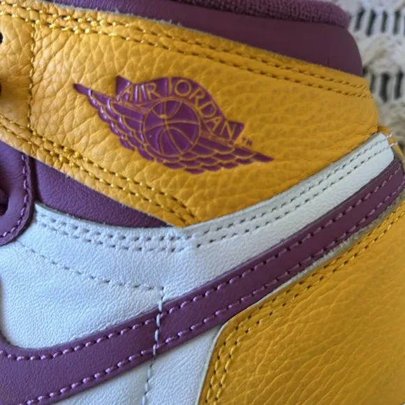 NIKE AIR JORDAN 1 Retro High OG Brotherhood Purple and Yellow Sneakers | 4.5Y