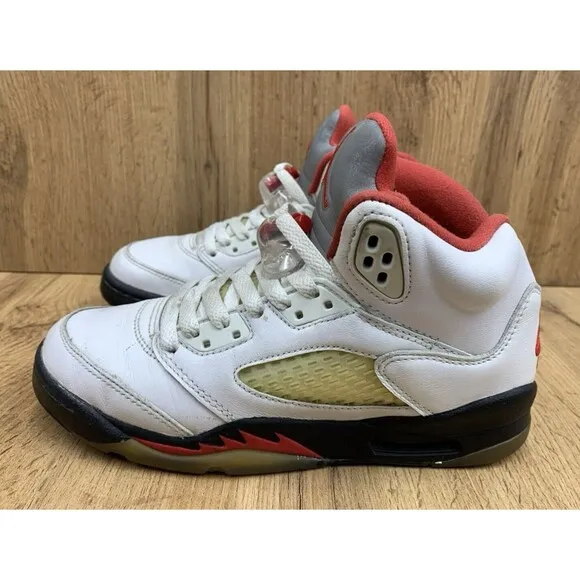 Nike Air Jordan 5 Retro Mid Fire Red Silver Tongue Sneakers 5Y White 440888-102