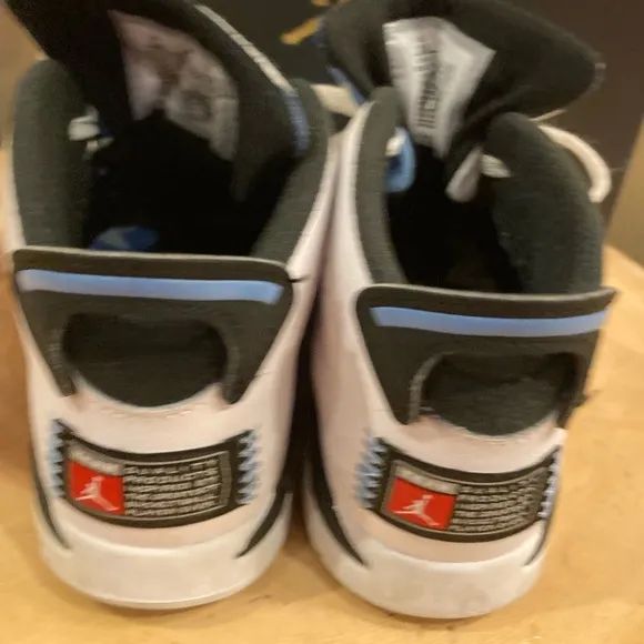 Nike Air Jordan 6 Retro Athletic Shoes UNC Home DV3606-410-S-10C Toddler W/box