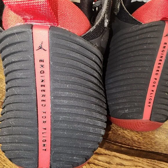 NIKE Air Jordan Why Not? Zer0.1 Black and Reds