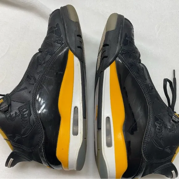 Nike Air Jordon Dub Zero &quot;Taxi&quot; Size 6.5Y Black/Yellow