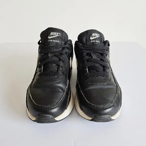 Nike Air Max 90 Black White Classic Sneakers Athletic Running Shoes Size 3Y