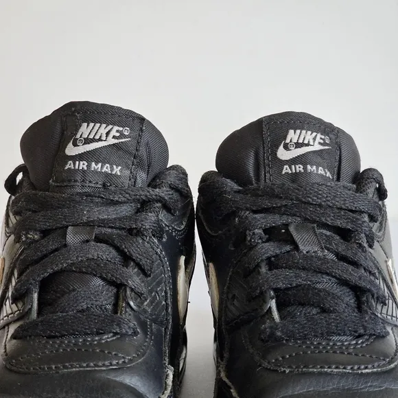 Nike Air Max 90 Black White Classic Sneakers Athletic Running Shoes Size 3Y