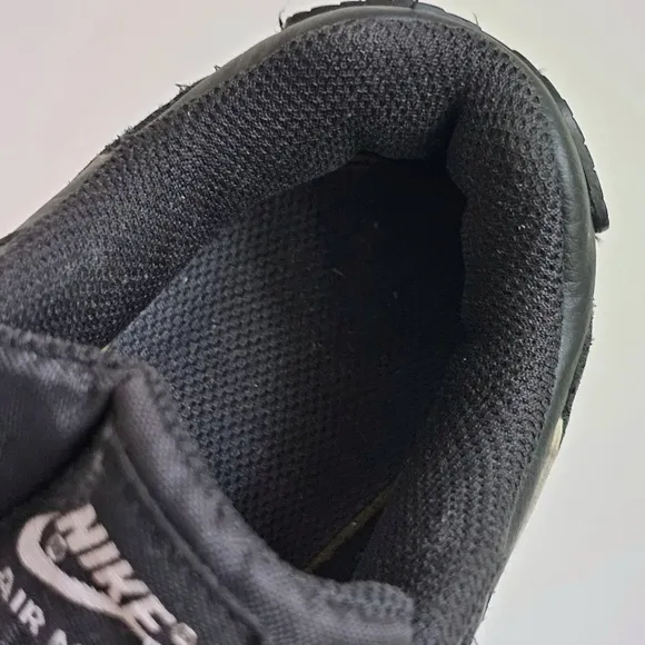 Nike Air Max 90 Black White Classic Sneakers Athletic Running Shoes Size 3Y