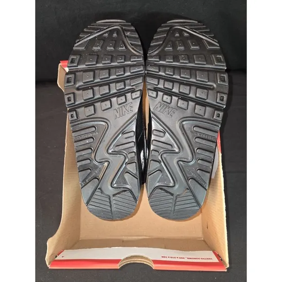 Nike Air Max 90 Black White Leather Shoes CD6864-010 Youth Size 5Y BRAND NEW!