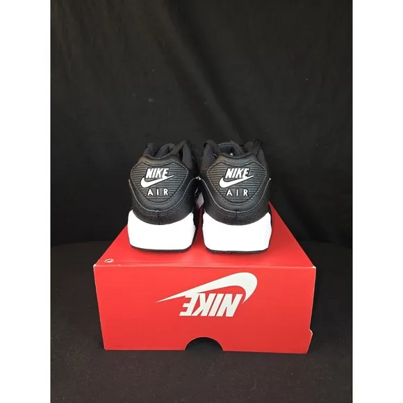 Nike Air Max 90 Black White Leather Shoes CD6864-010 Youth Size 5Y BRAND NEW!