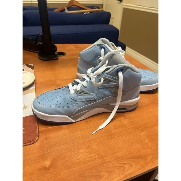 Nike Air Trainer SC High Kansas City Royals Bo Jackson  6.5 M 7Y-8.5 Womans