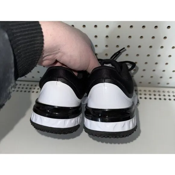 Nike Alpha Huarache Elite 4 Womens Indoor Softball Turf Shoes Size 7 Black White