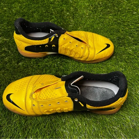 Nike Bright Yellow Football Shoes