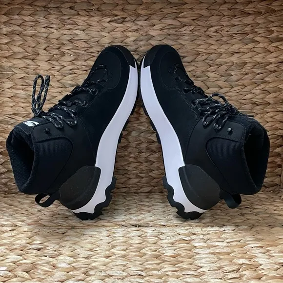 Nike‎ Classic City Sneaker Boot